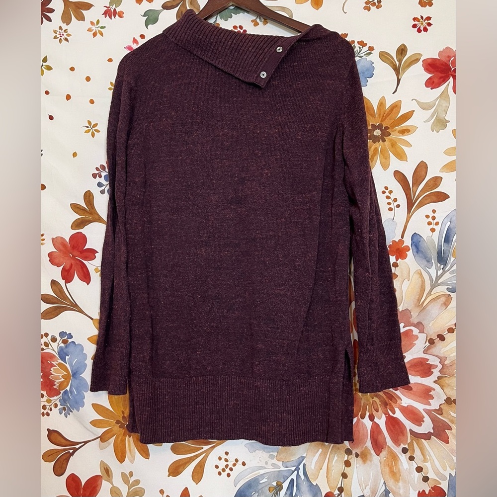 Gap M Dark Wine Red Snap Shoulder Fall Winter Work School Tunic Sweater Casual